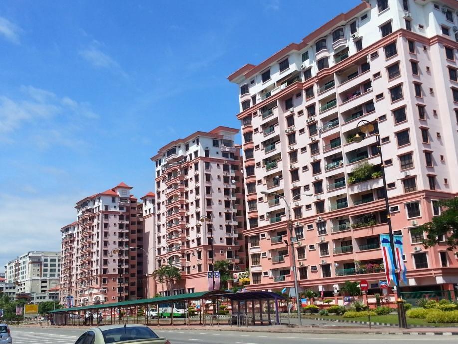 Kk Waterfront Suites At Marina Court Kota Kinabalu Zewnętrze zdjęcie