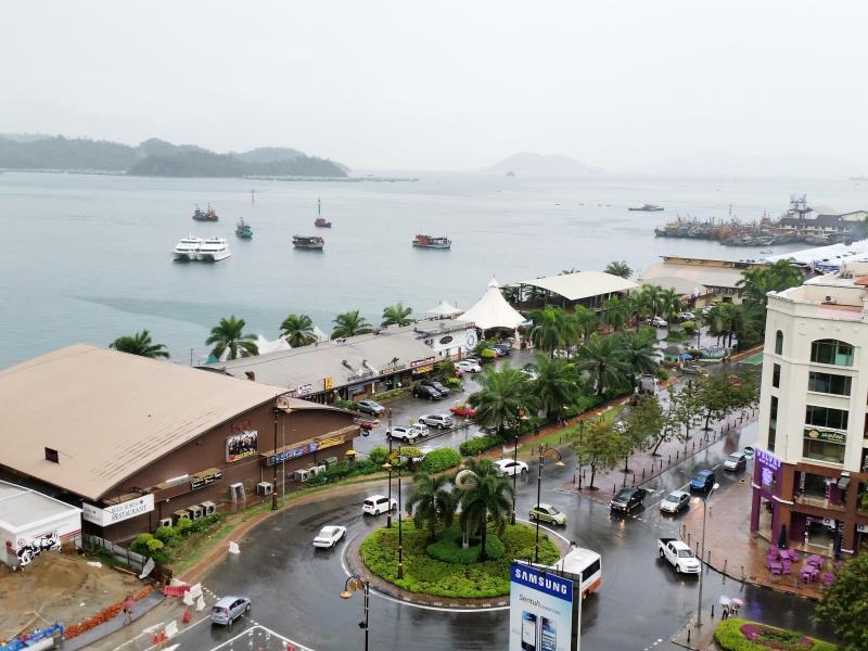Kk Waterfront Suites At Marina Court Kota Kinabalu Zewnętrze zdjęcie